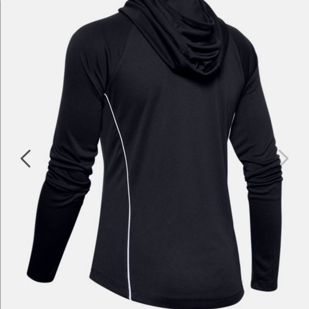 Under Armour pullover - Picture 5 of 7